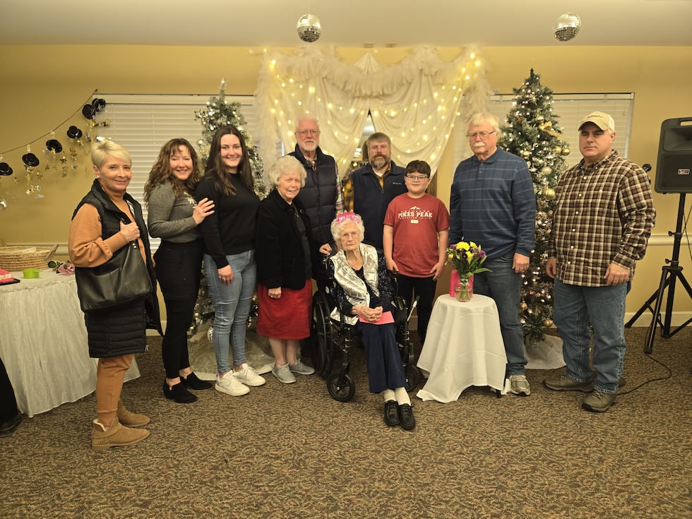 Tennessee woman celebrates 105th birthday