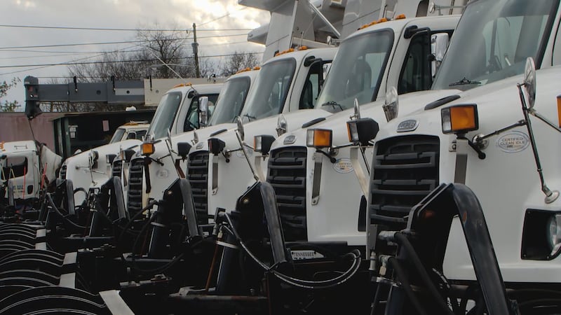 40 snow plows ready to respond in Nashville