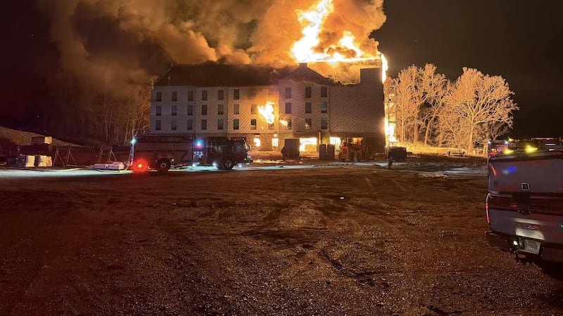 4-story hotel under construction destroyed in Hardin County fire