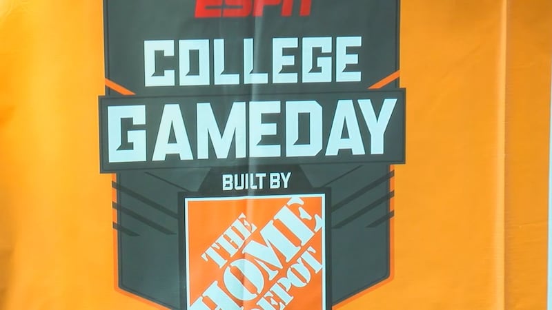 A banner featuring the ESPN College Gameday logo on the University of Alabama campus in...