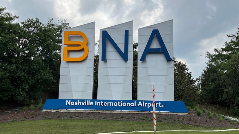 Nashville International Airport (BNA)