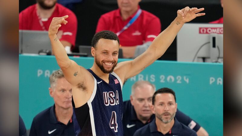 Stephen Curry scored 24 points and led the way to a 98-87 win over France.